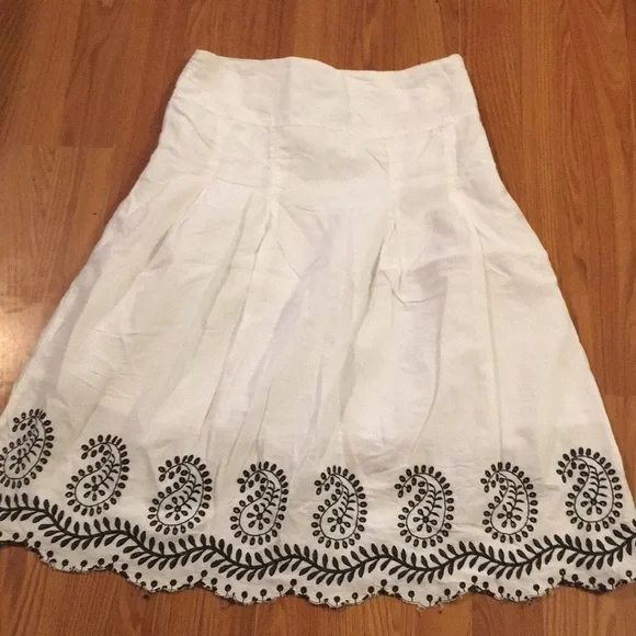 Mint Green Skirt size Small (Q) - Picture 1 of 4